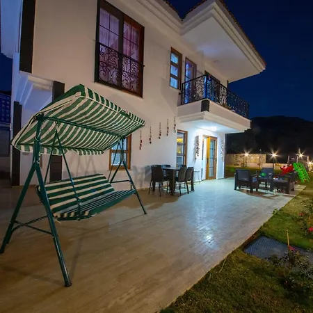 Monza Royal Söğüt Daily Weekly Villa